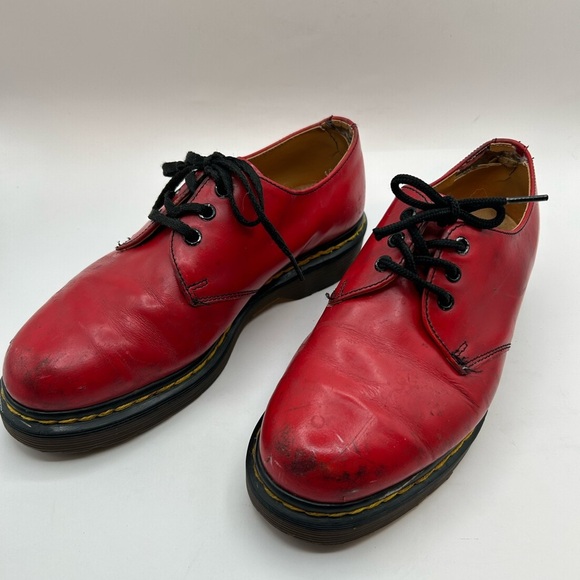 RARE Dr. Martens Vintage MADE IN ENGLISH Bright Red Leather Platform oxfords 5 - Picture 4 of 12
